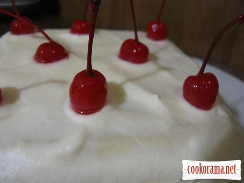 Cake in microwave «Cherry on snow»