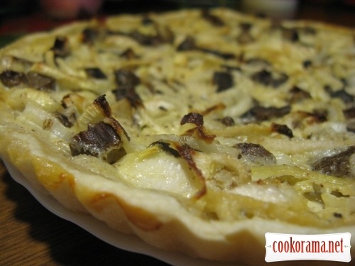 Alsatian pie - Flammkuhen with mushrooms