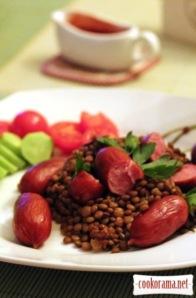Lentils with sausage