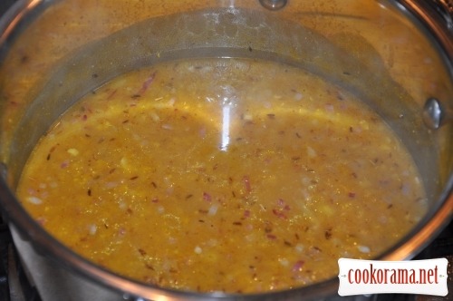Puree-soup with lentils in coconut milk
