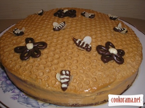 Cake «Honeycomb»
