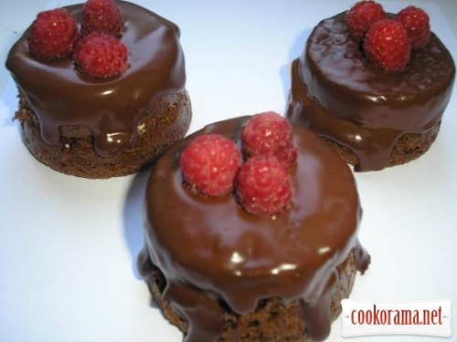 Cake «Raspberry in chocolate»
